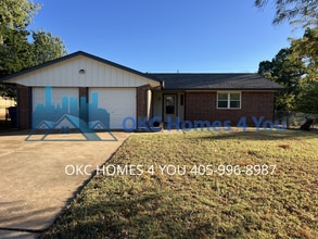 Building Photo - Live in Mustang and save $650 off the first full months rent!