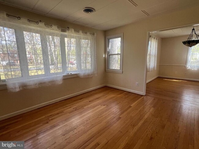 Building Photo - 4112 Elizabeth Ln