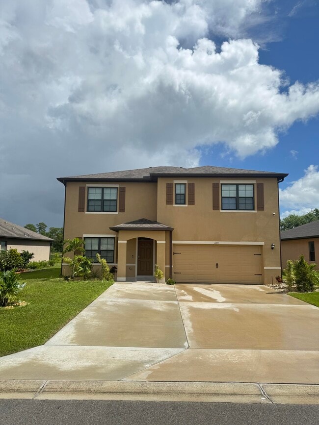 Primary Photo - 6455 NW Castlebrook Ave
