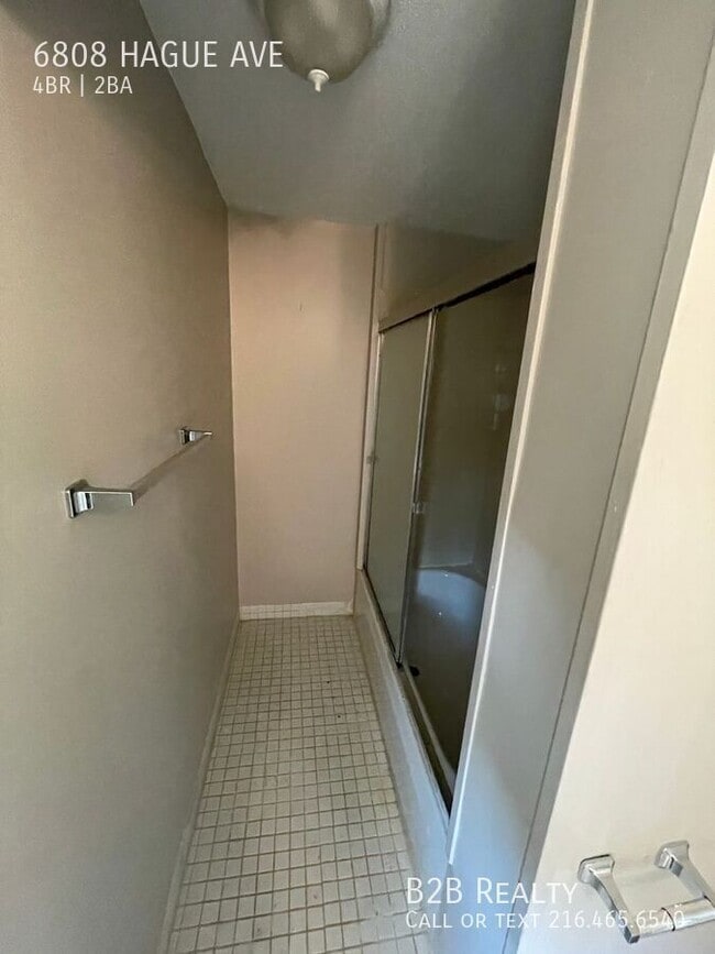 Building Photo - 6808 Hague Ave