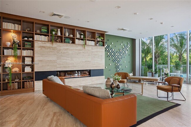 Building Photo - 16385 Biscayne Blvd