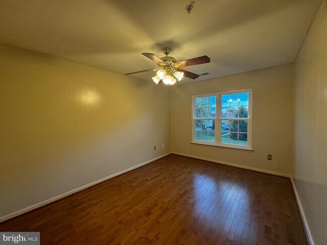 Building Photo - 9141 Gracious End Ct