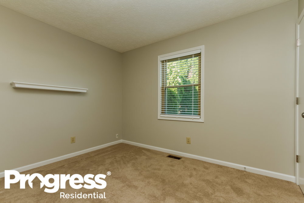 Building Photo - 7665 Geist Estates Dr