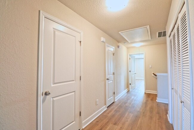 Building Photo - 4339 Cetti St