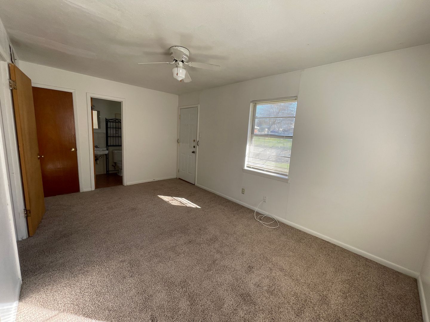 Building Photo - 1508 N W S Young Dr