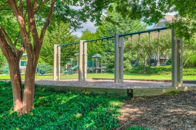 Building Photo - 1114 Winding Br Dr