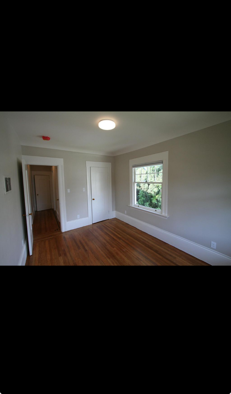Building Photo - 353 Bellevue Ave