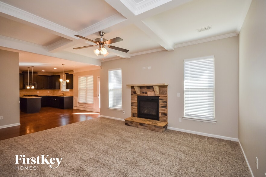 Building Photo - 1707 Carolina Pl SE