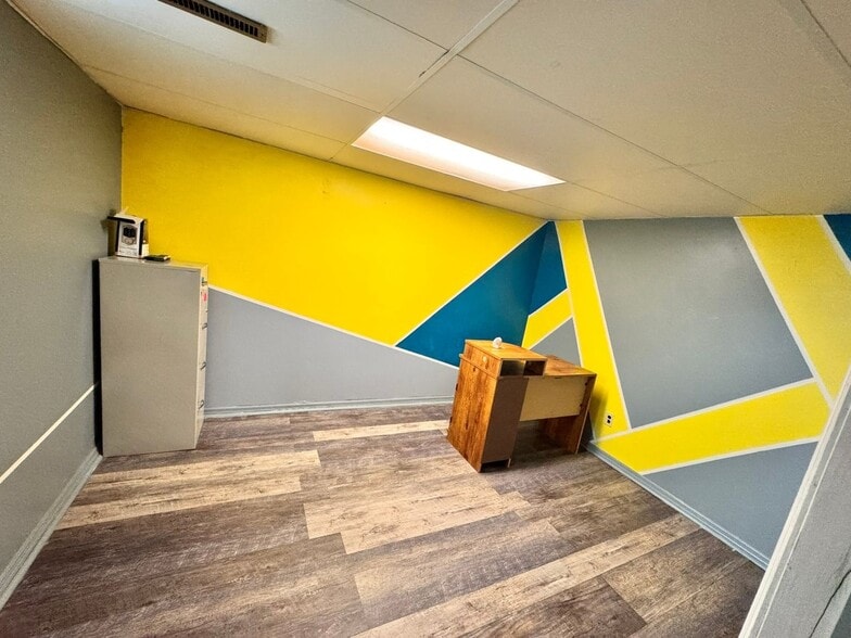 Building Photo - 1106 Musket Rd