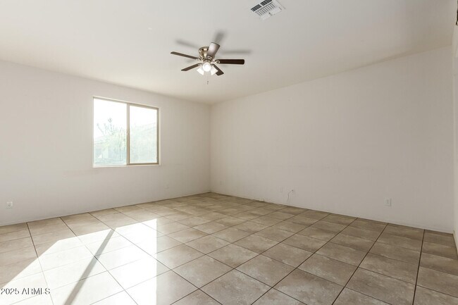 Building Photo - 11603 W Calavar Rd