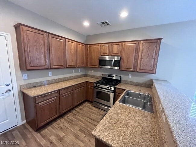 Building Photo - 8941 Mt Baker Ct