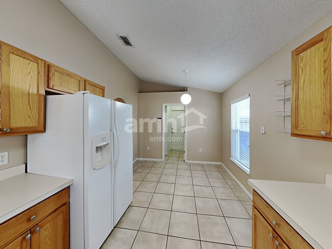 Building Photo - 6911 Waterbrook Ct