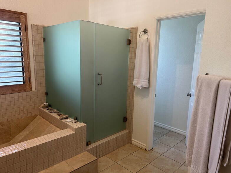 Building Photo - 3098 Dragonfly St