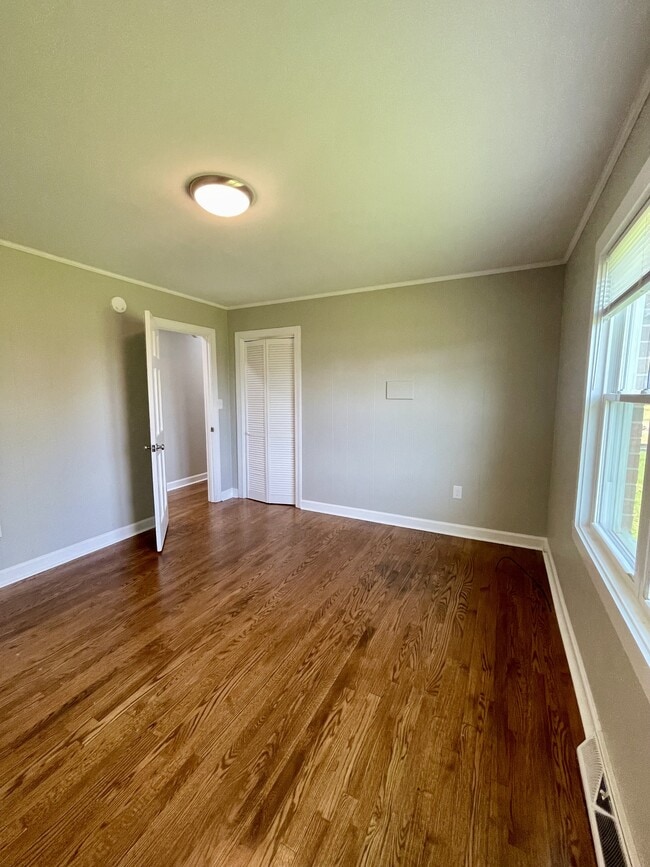 Building Photo - 63 Shelor Dr