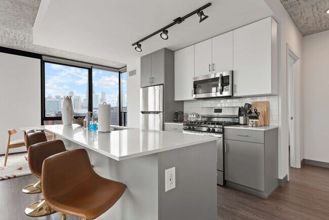 Building Photo - 1314 W Randolph St