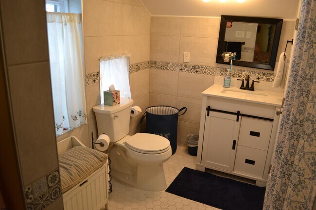 Building Photo - 22 N Buffalo Ave