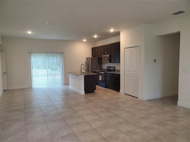 Building Photo - 3565 SW 131st Place Rd