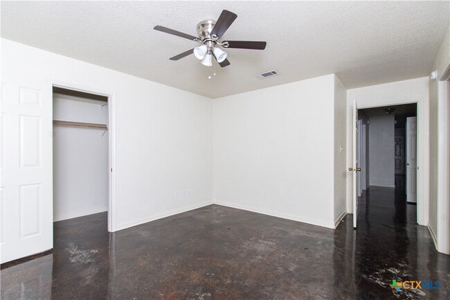 Building Photo - 1611 Ute Trail
