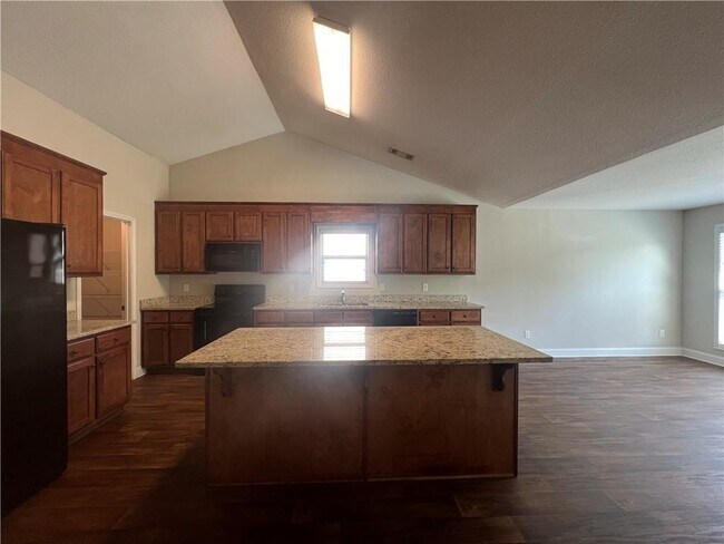 Building Photo - 707 River Mist Cir