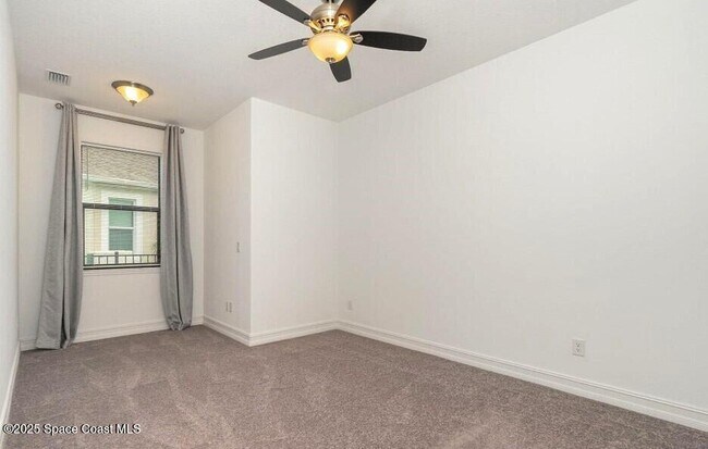 Building Photo - 3398 Addison Dr