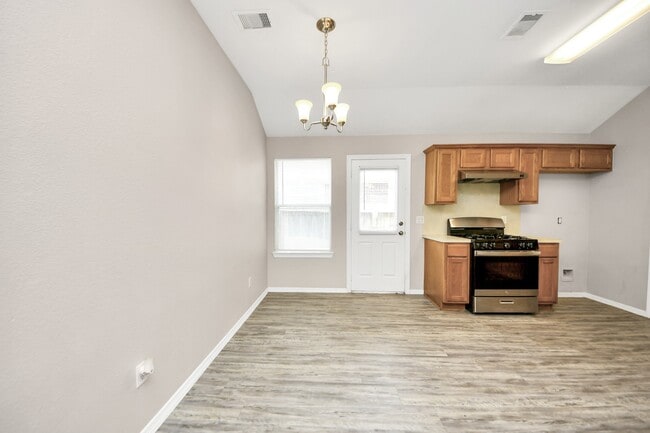 Building Photo - 24311 Hard Wood Dr