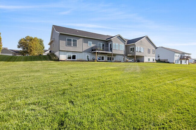 Building Photo - 3760 Jason Ridge Ln SW