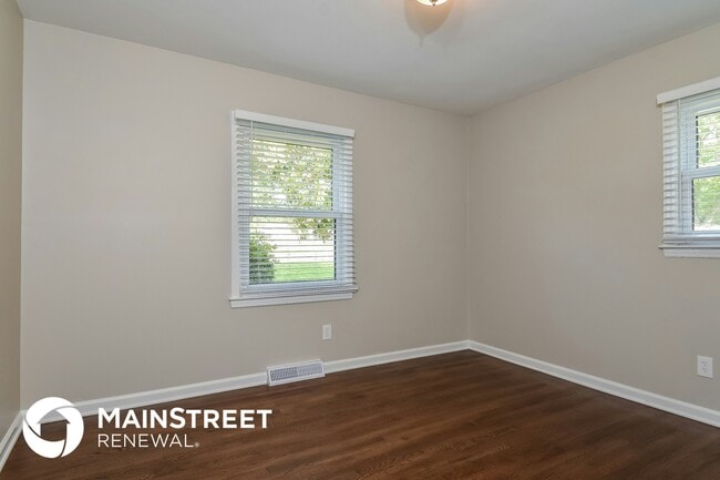 Building Photo - 304 Springtime Dr