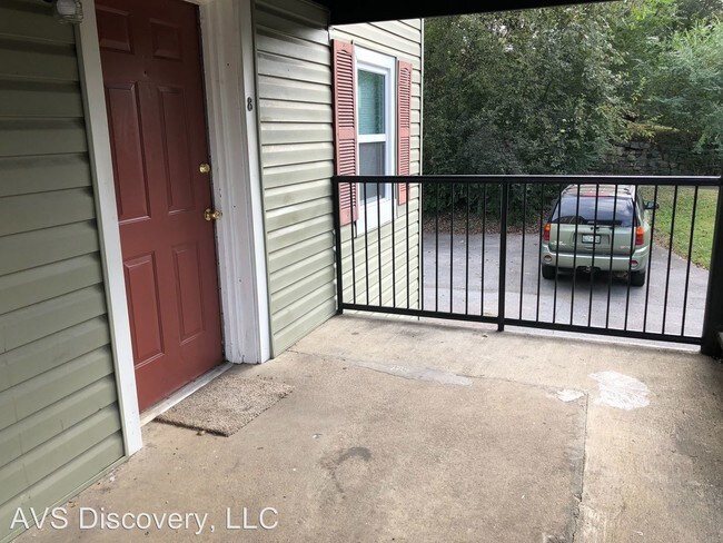 Building Photo - 2618 Carr St