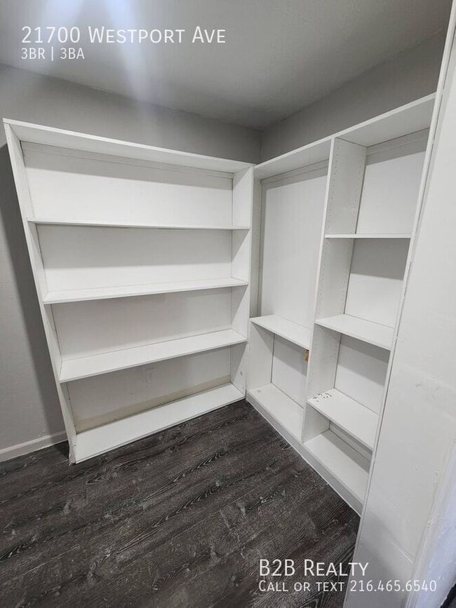 Building Photo - 21700 Westport Ave