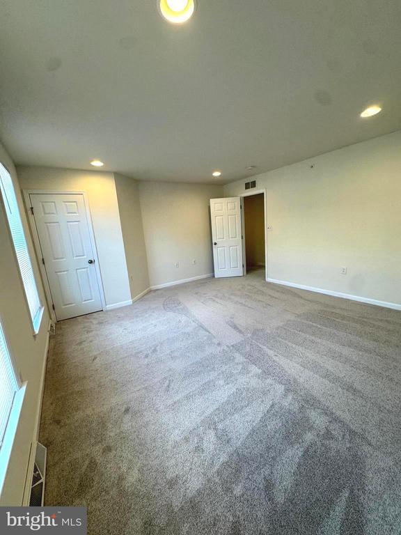 Building Photo - 1414 Benton Way