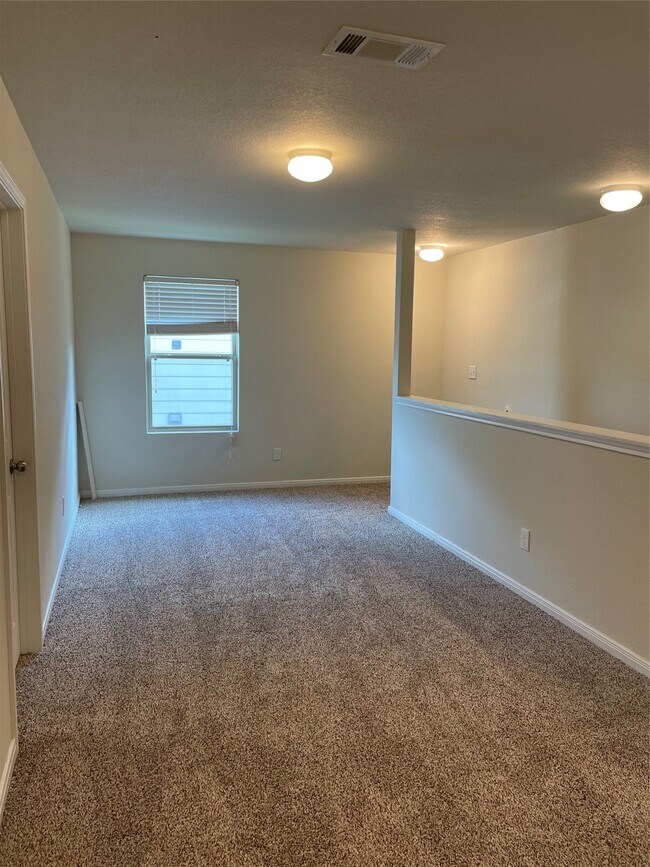 Building Photo - 2522 Bedrock Ln