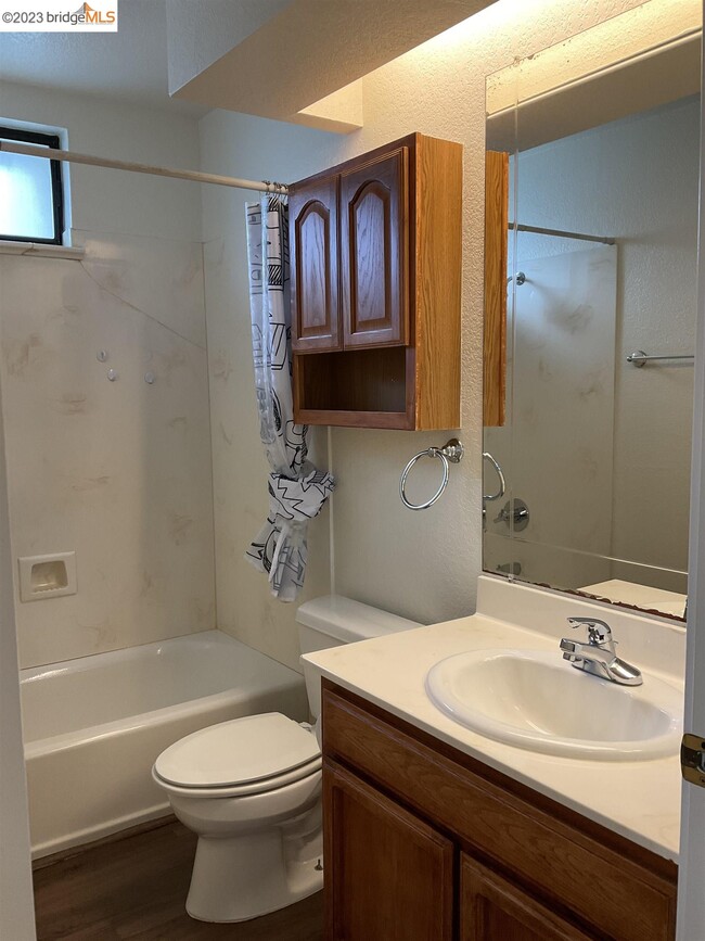 Building Photo - 935 Elk Run Terrace