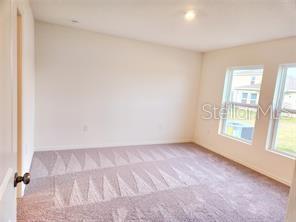 Building Photo - 1931 Golden Beak Dr