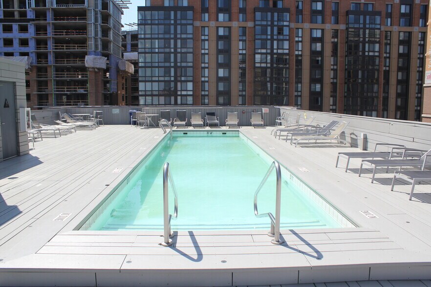Building Photo - 437 New York Ave NW