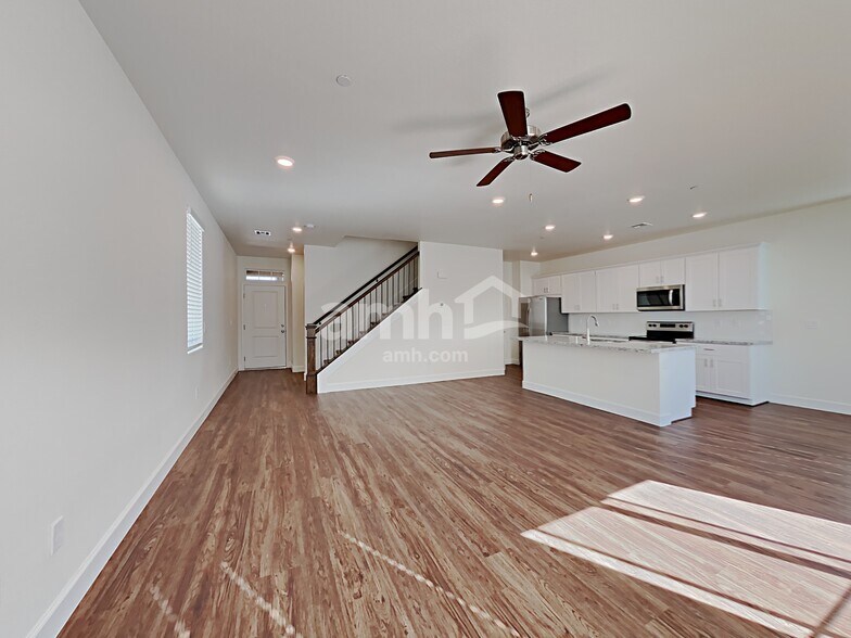 Building Photo - 331 Cape Seville Pl