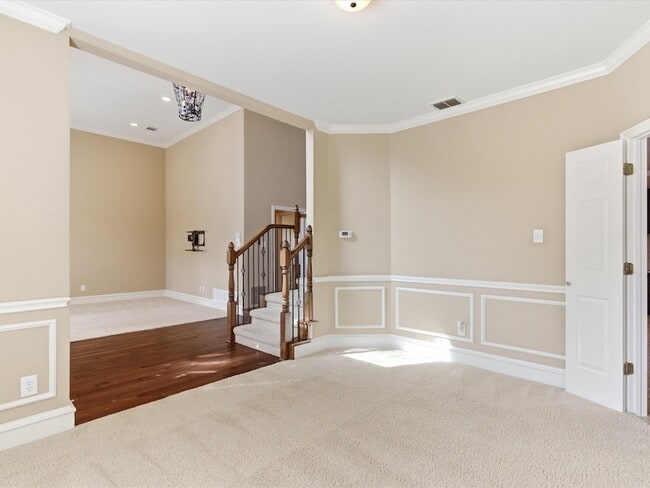 Building Photo - 3017 Manga Dr