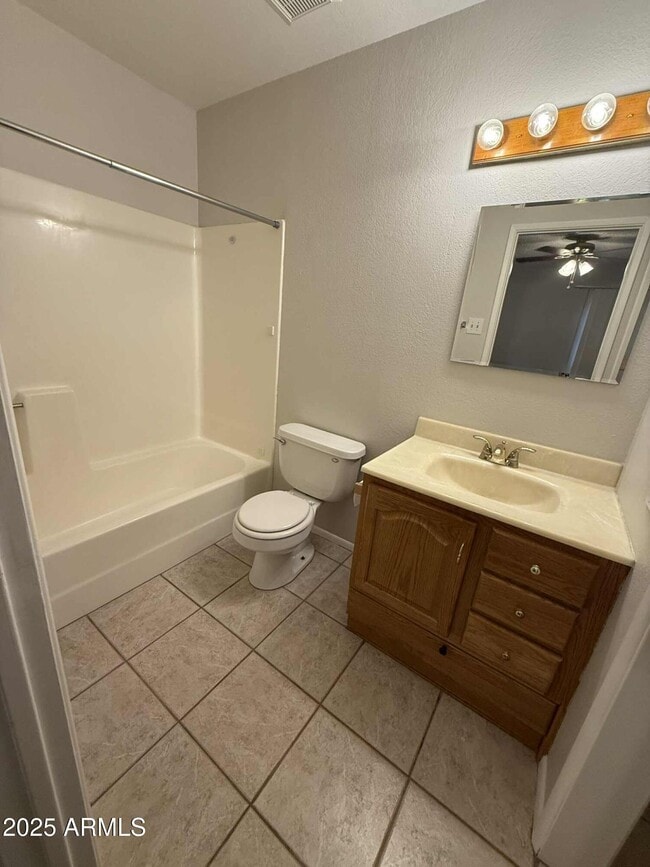 Building Photo - 99 N Cooper Rd