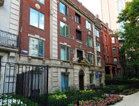 Building Photo - 1504 N Dearborn Pkwy