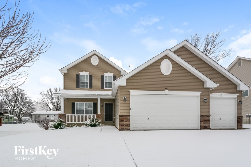 Building Photo - 246 Wabash Woods Way