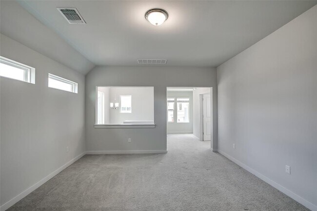 Building Photo - 15107 Forum Ave