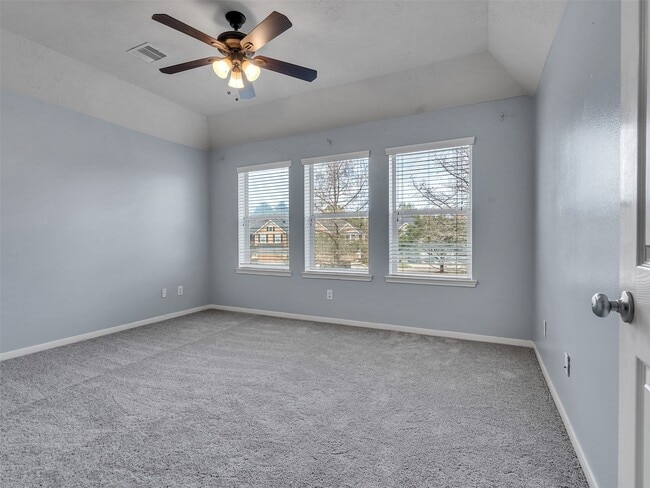 Building Photo - 13035 Jasmine Park Ln