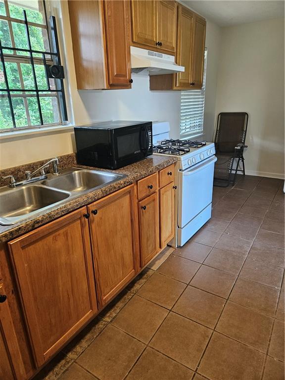 Building Photo - 340 West Ave