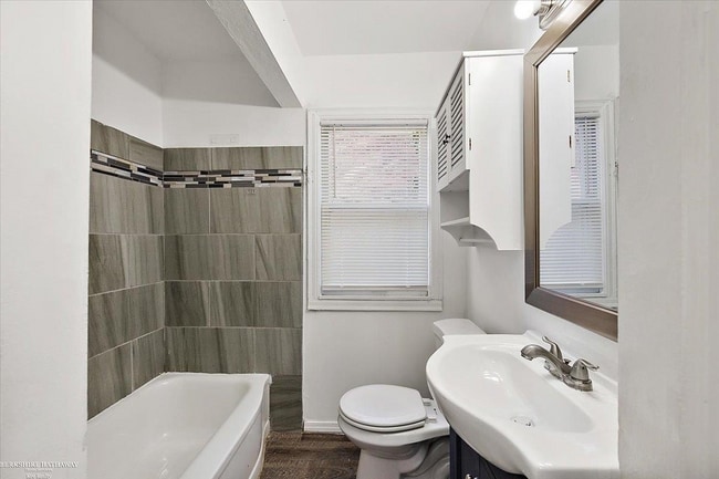 Building Photo - 20300 Gilchrist St