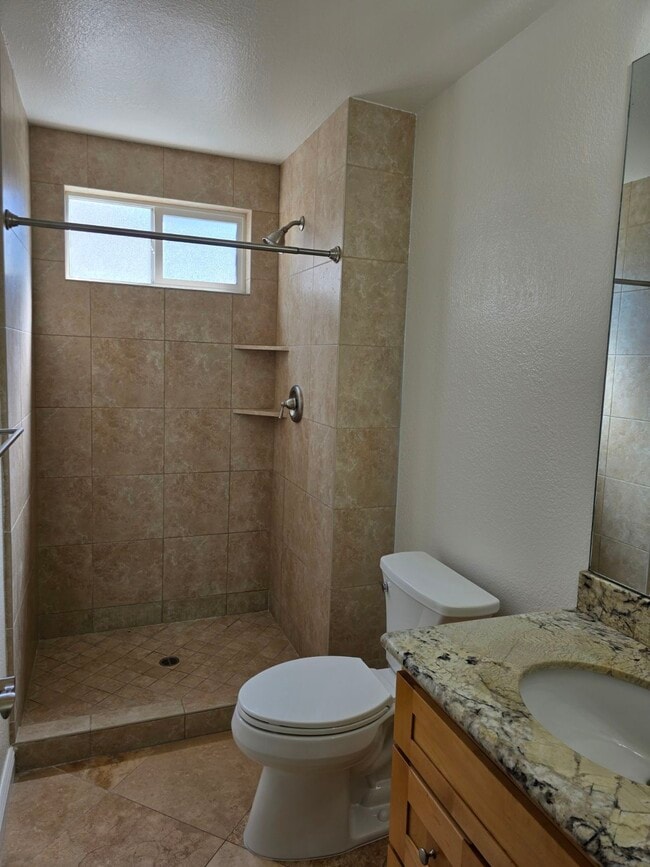 Building Photo - 437 Korbel Pl