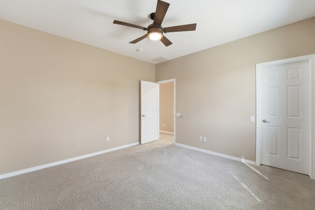 Building Photo - Spacious 3-Bedroom + Loft Home with Mountain Views in Stetson Valley