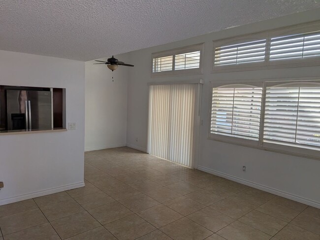 Building Photo - Appian Drive