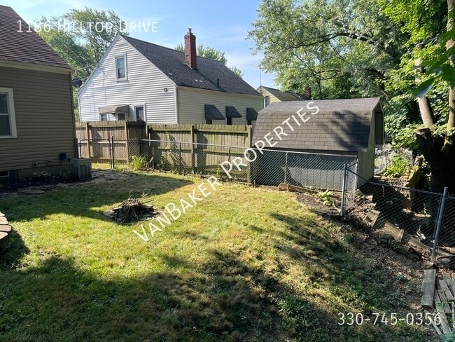Building Photo - 1186 Hilltop Dr