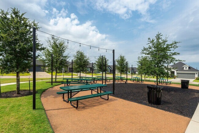 Building Photo - 16039 Emerald Thistle Ln