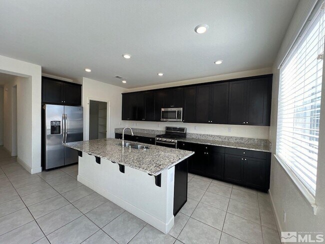 Building Photo - 9722 Quartette Dr