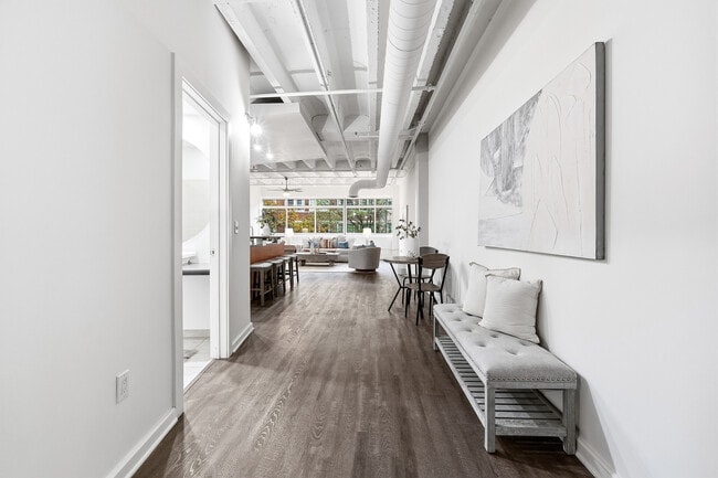 Building Photo - 805 Peachtree St NE